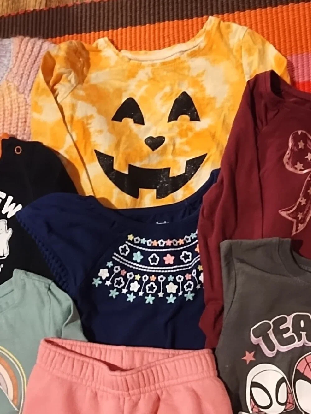 Girls' Mixed Outfit Bundle - Pink, Red, Peach, Navy 13 Pieces 2-3T. VGC.